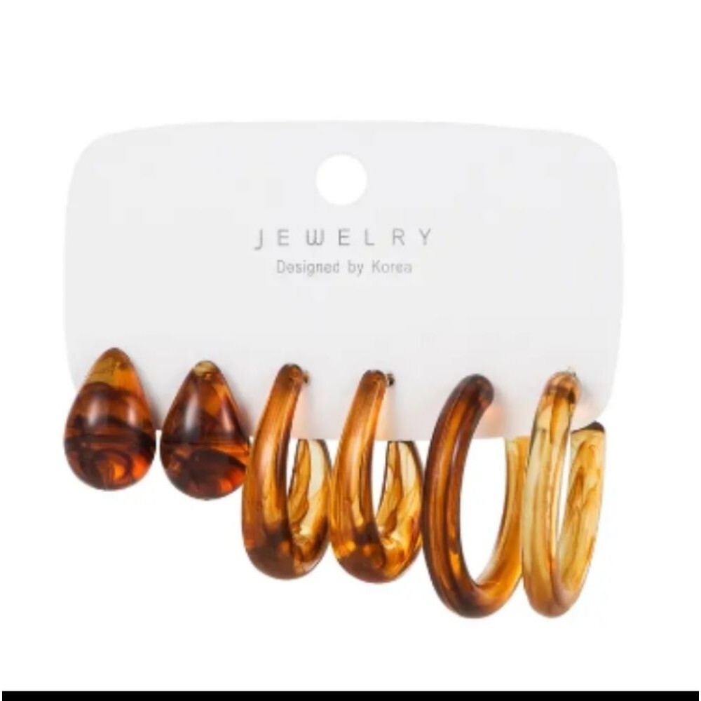 Brown resin chunky hoop earrings tortoise shell